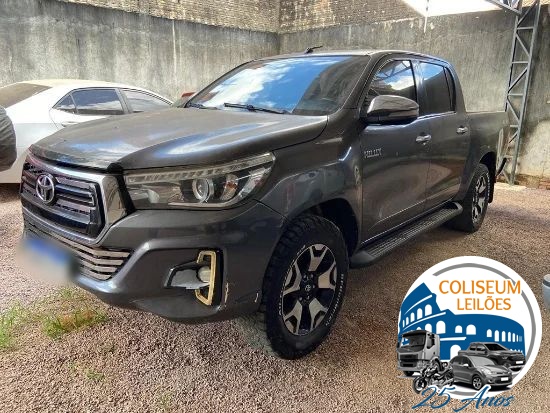 Toyota Hilux 2.8 CD SRX AT 4X4 FD ANO 2019/2019 