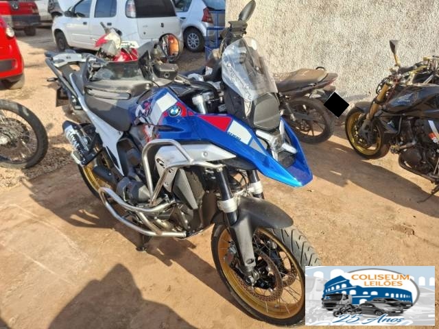 BMW R 1300 2025  BMW R 1300 2025