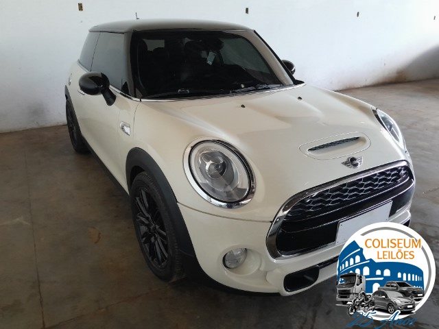MINI COOPER 2.0 S ANO 2014/2015 MINI COOPER 2.0 S ANO 2014/2015